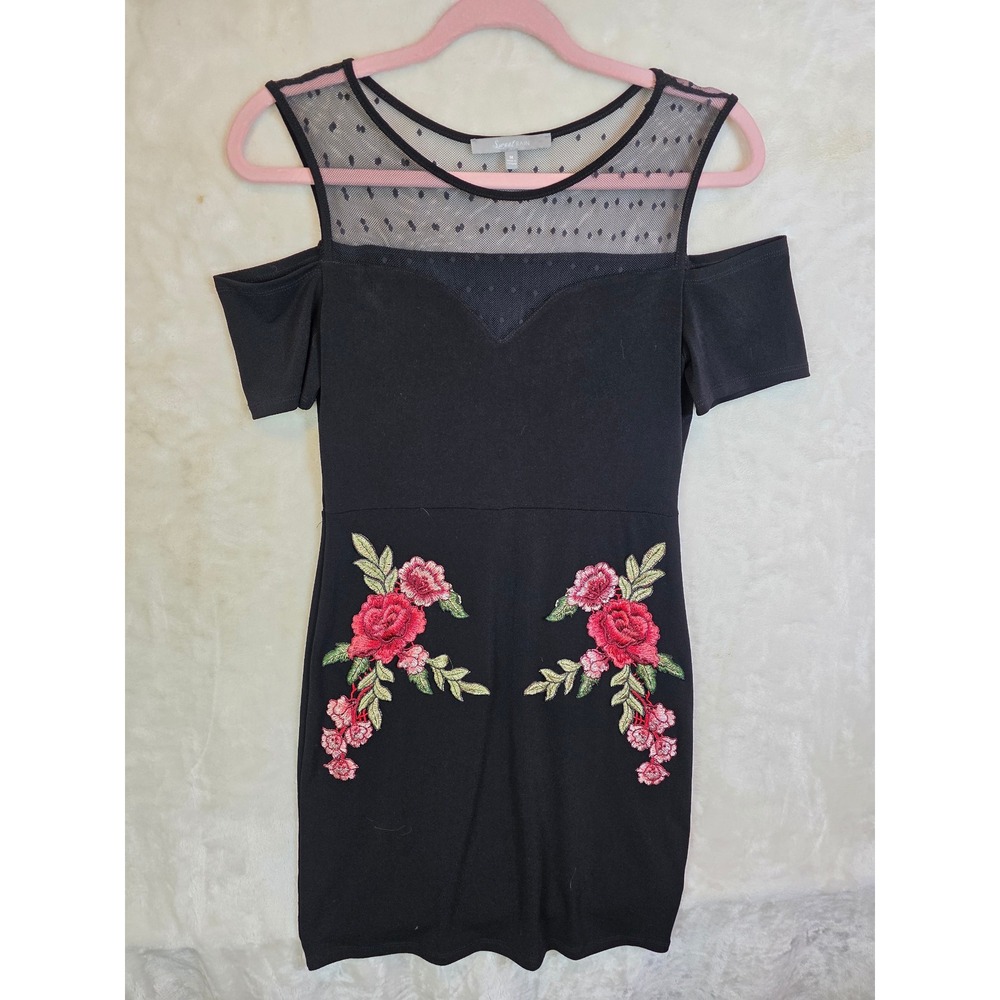 Sweet‎ Rain Black Cold Shoulder Floral Embroidered Mesh Mini Dress D94650 Medium